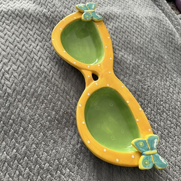 Dennis East 2004 Chip And Dip Sunglasses With Butterflies Ceramic 14"x1.5" - Picture 2 of 7